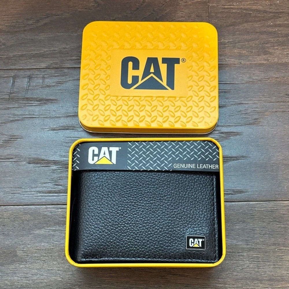 CAT Genuine Leather bifold w/enamel logo,5 card slot,RFID,ID window,bill slot